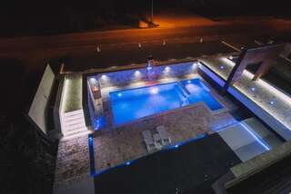 Отель Hotel Crystal Улцинь Апартаменты в пентхаусе-5