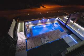 Отель Hotel Crystal Улцинь Апартаменты в пентхаусе-10